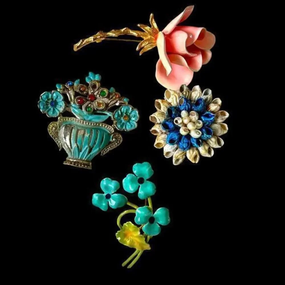 Vintage Lot of 4 Flower Enamel Shell Rose Basket Pin Brooch Porcelain 1930s-80’s